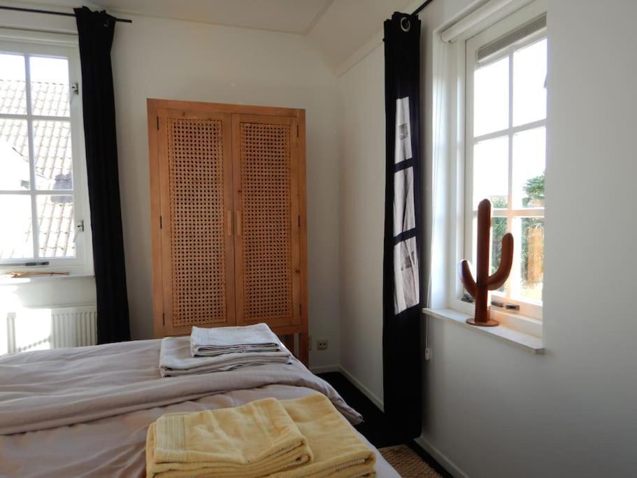 Comfortabel En Gezellig Vakantiehuis Bij Het Strand Wemeldinge Luaran gambar