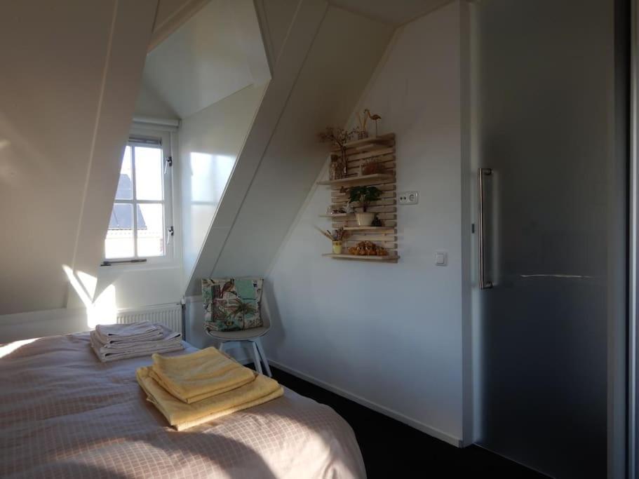 Comfortabel En Gezellig Vakantiehuis Bij Het Strand Wemeldinge Luaran gambar